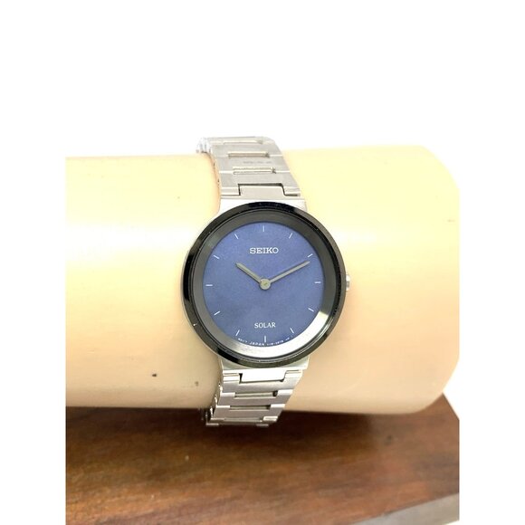 Seiko Women's Watch SUP385 Solar Blue Dial Silver Stainless Steel 28mm - Picture 11 of 14